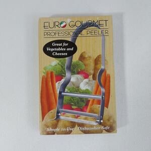 Euro Kitchen Professional Peeler‎ Item 8711 New!